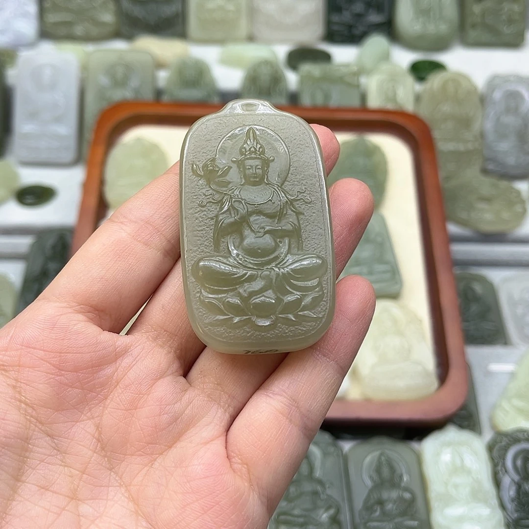 和田玉颈饰未镶嵌?***?