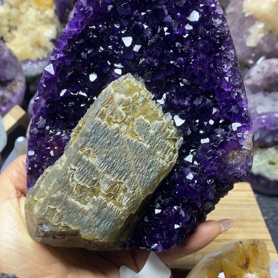 水晶大型摆件（非配饰）未镶嵌