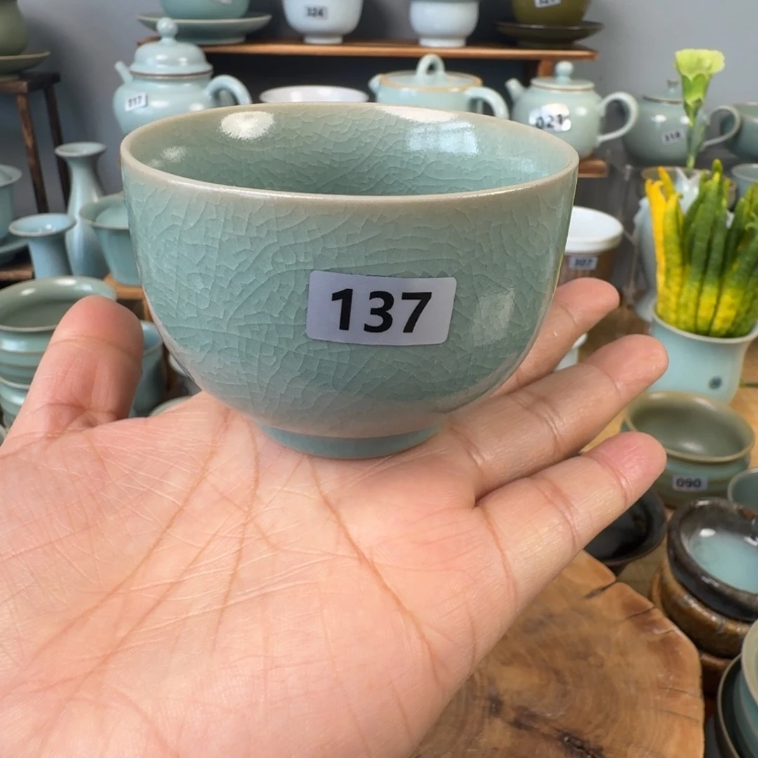 137一级杯子罗汉杯子发发发