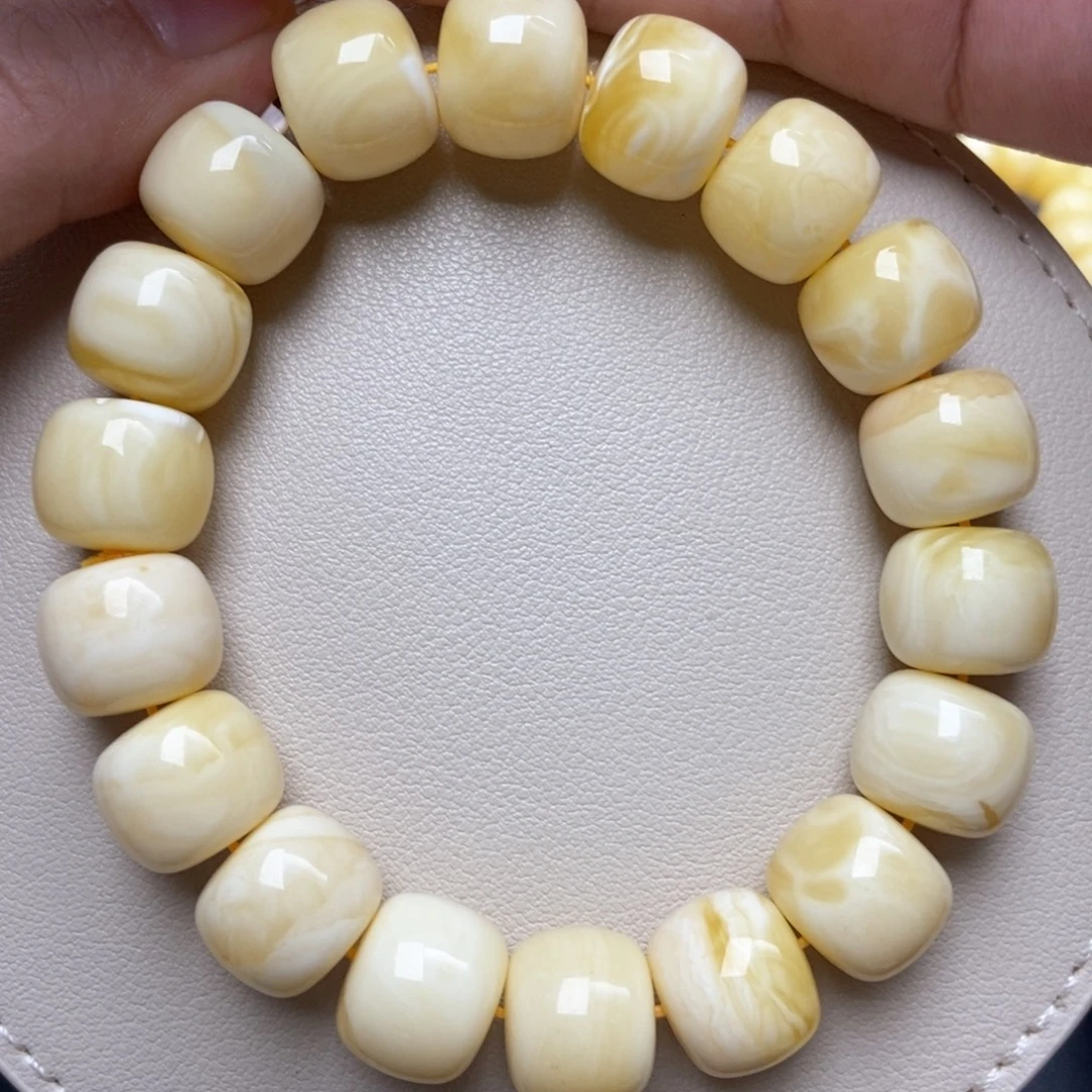 琥珀未镶嵌珠宝奇石236