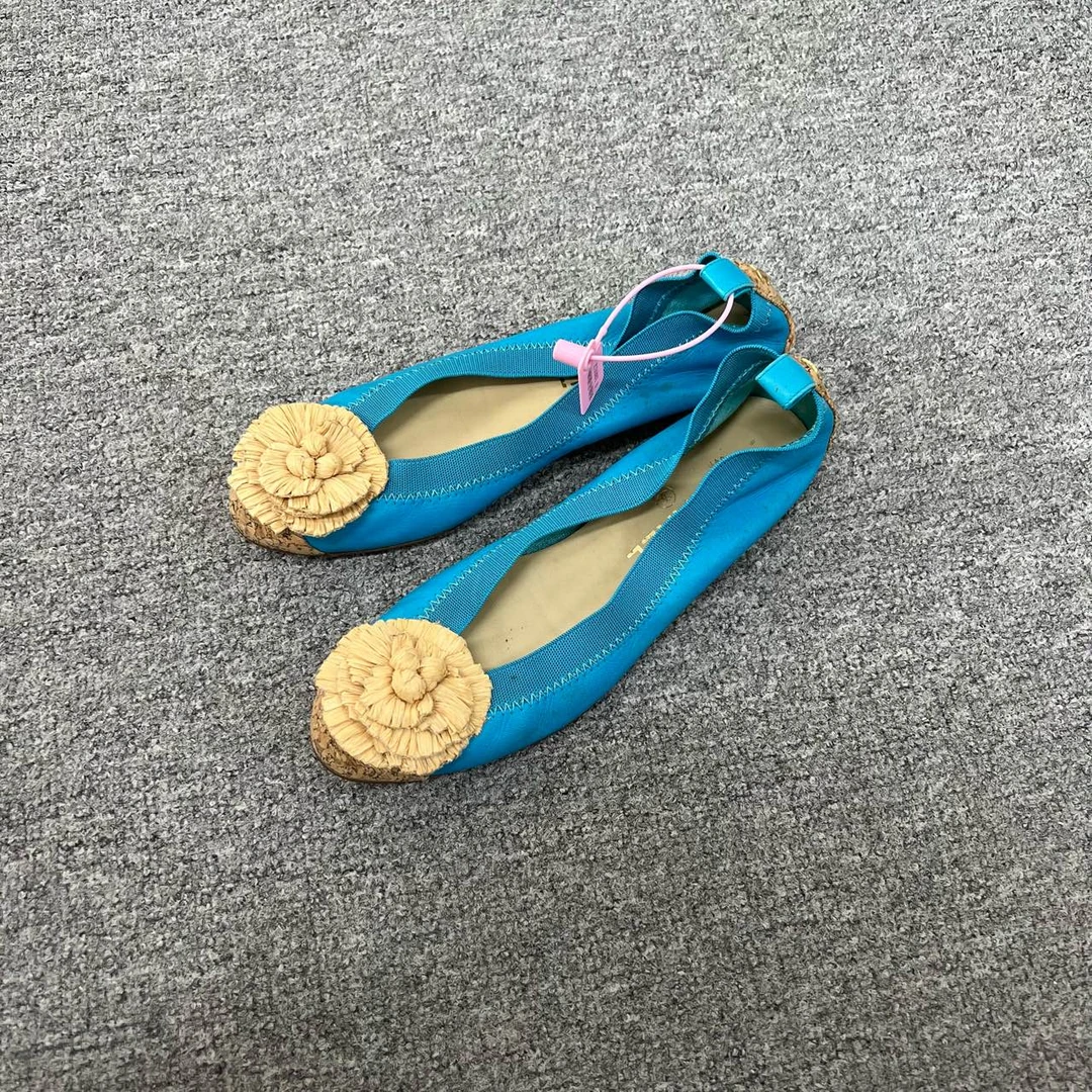 99新 Chanel/香奈儿 Chanel山茶花平底鞋36.5码