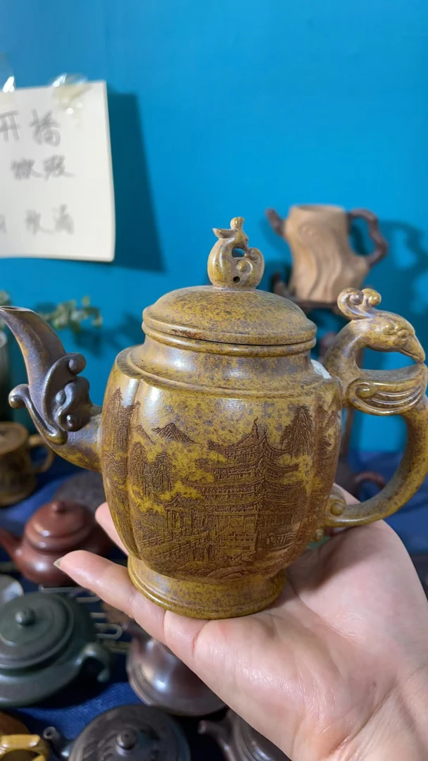 宜兴紫砂龙骨金砂宫灯