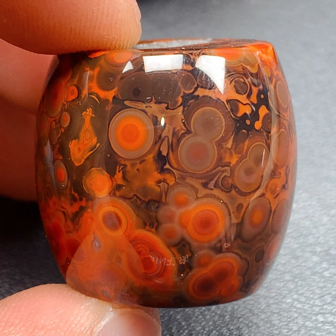 未镶嵌颈饰玛瑙/玉髓李*发