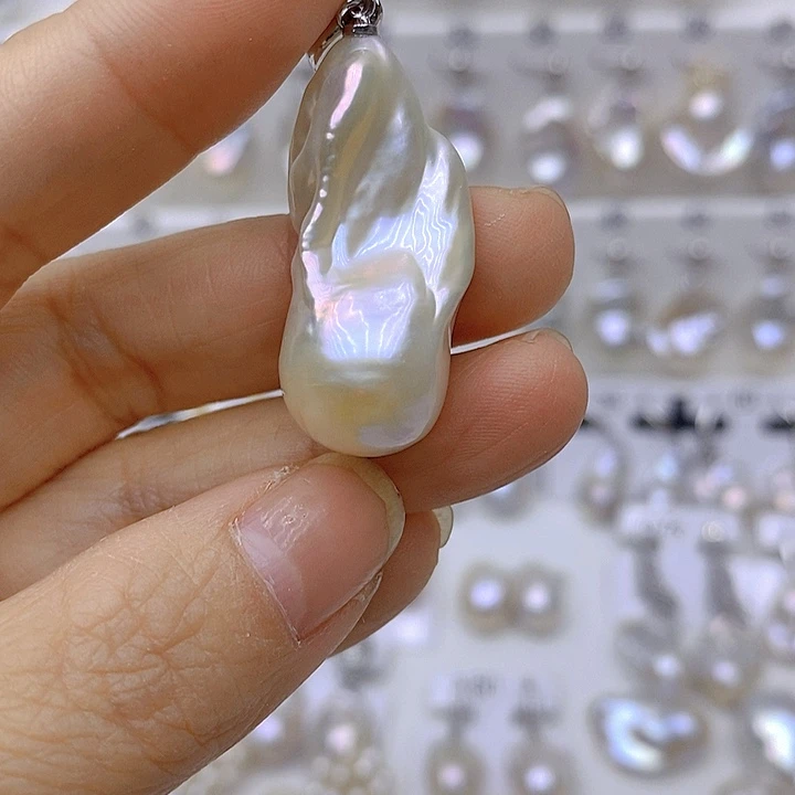 ****淡水珍珠银S925镶嵌颈饰