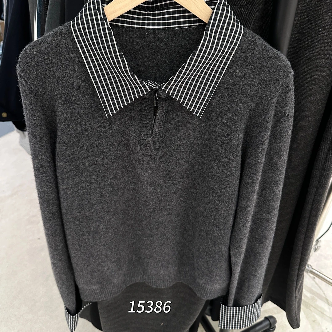 15386 CHUXUN（部分无水洗唛，介意慎拍)衬衣拼接针织长袖