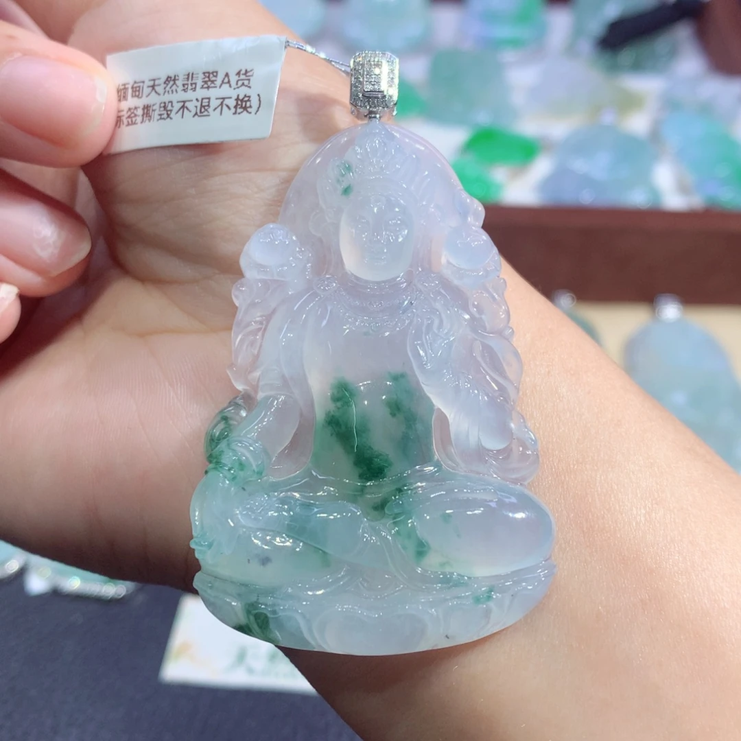 颈饰18K金镶嵌翡翠翡翠