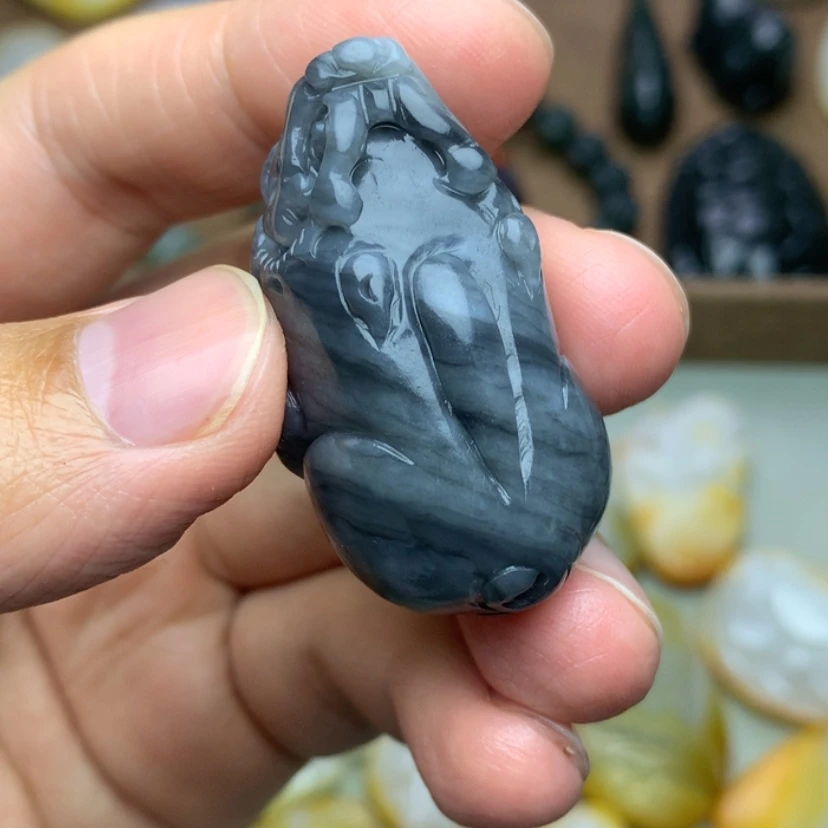 【闪购商品】颈饰未镶嵌和田玉