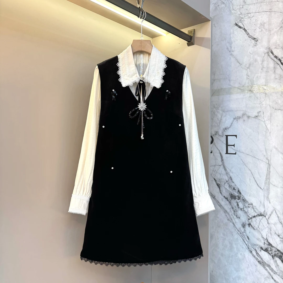 2025冬新款小香风甜美装饰名媛气质内搭+丝绒马甲裙减龄套装62370