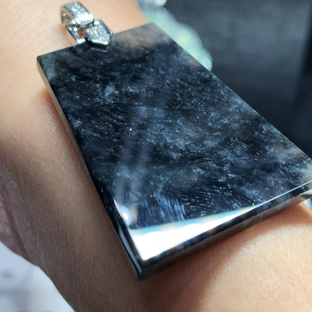 翡翠颈饰18K金镶嵌灯牌补贴24h确认5星好评或申退