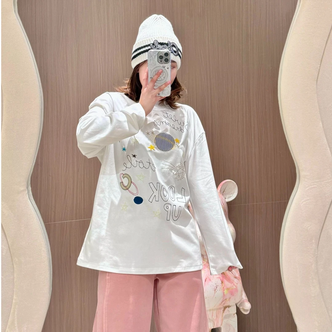 muhou25/星球涂鸦卡通印花圆领常规女宽松休闲T恤长袖打底