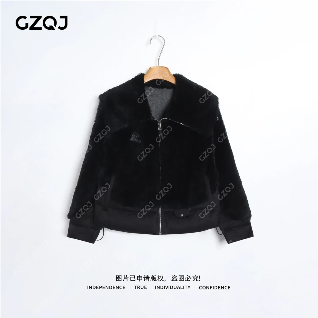 老琴私服【月尘软甲】90鹅绒潮流甜酷风翻领皮毛一体外套女冬0028