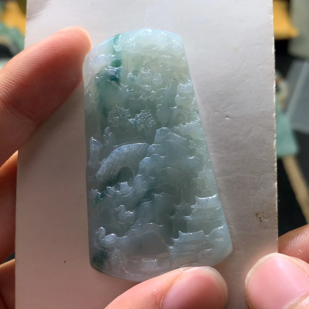 翡翠未镶嵌颈饰000
