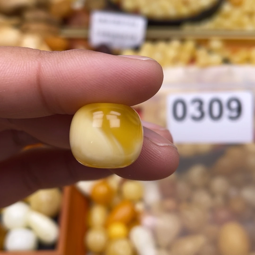 琥珀珠宝奇石未镶嵌16.1