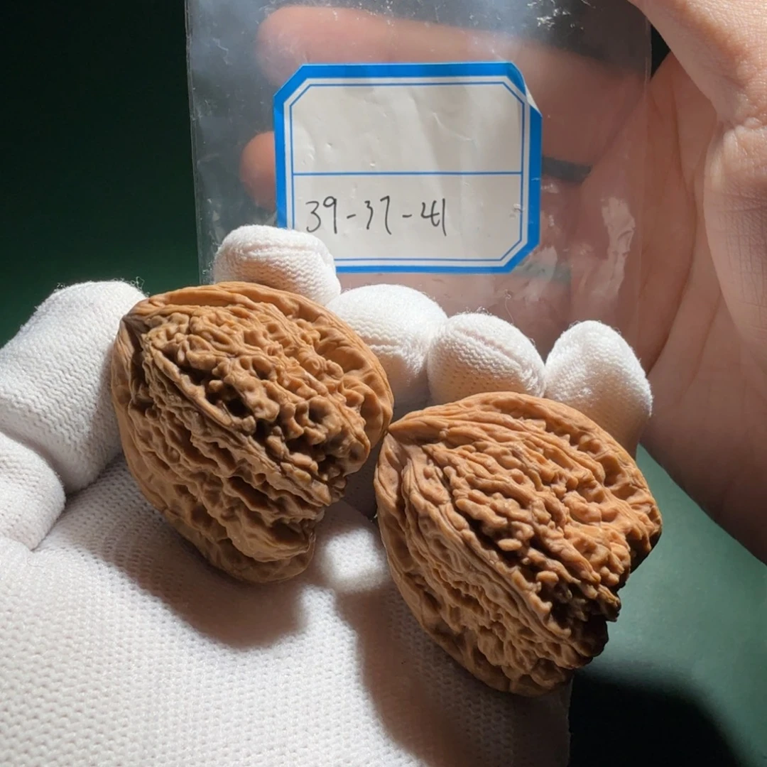 文玩核桃吊坠南疆高炮凹底拉丝天残40