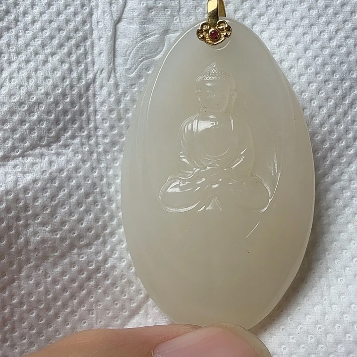 和田玉18K金镶嵌颈饰