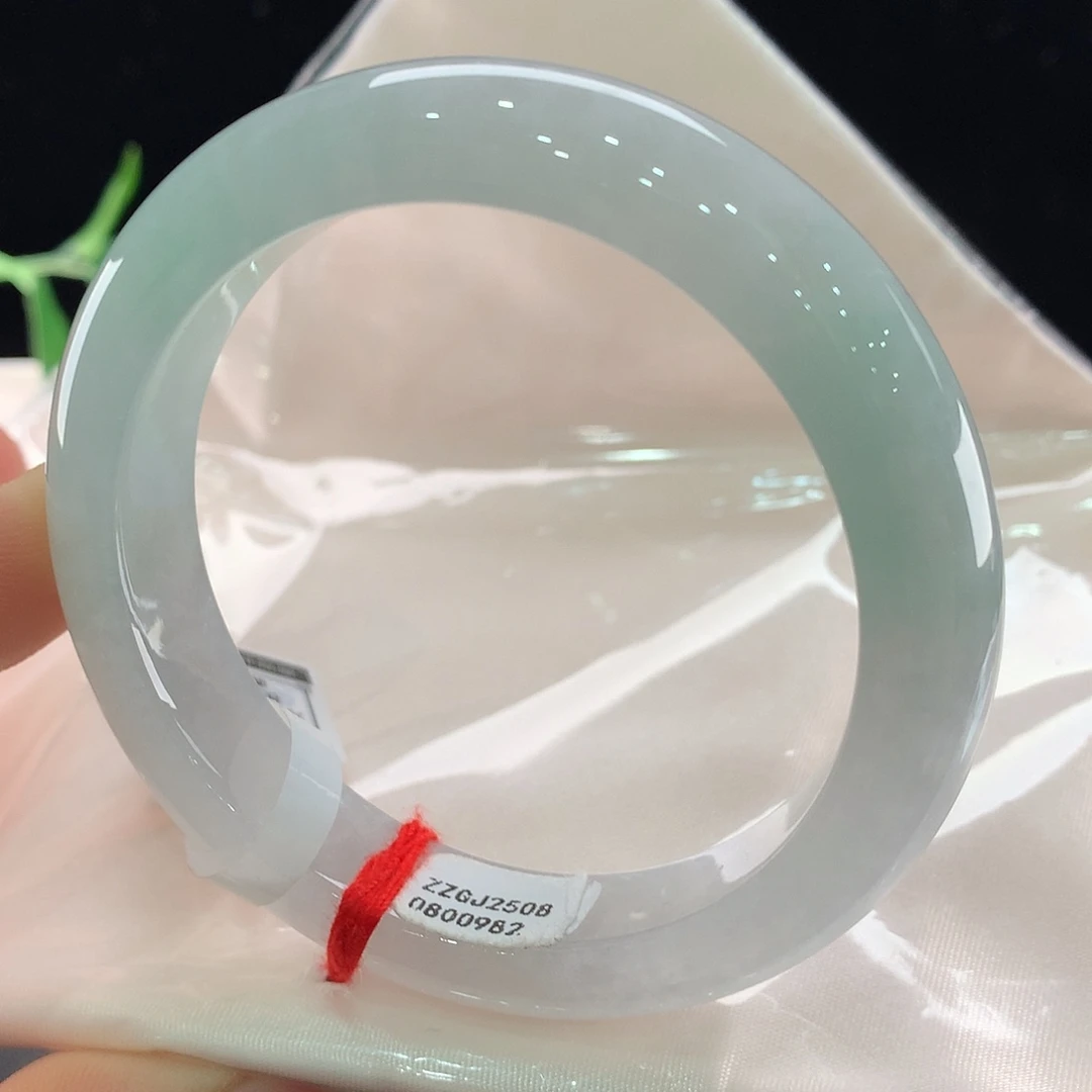 翡翠未镶嵌手镯0982