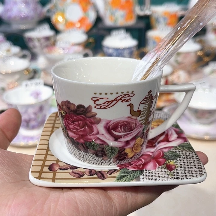 骨瓷瓷器瓷器瓷器浓缩
