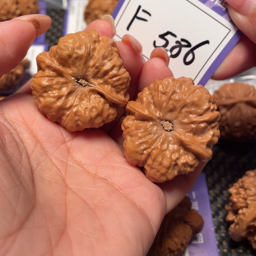 番***蛋文玩核桃把件586号蛤蟆37