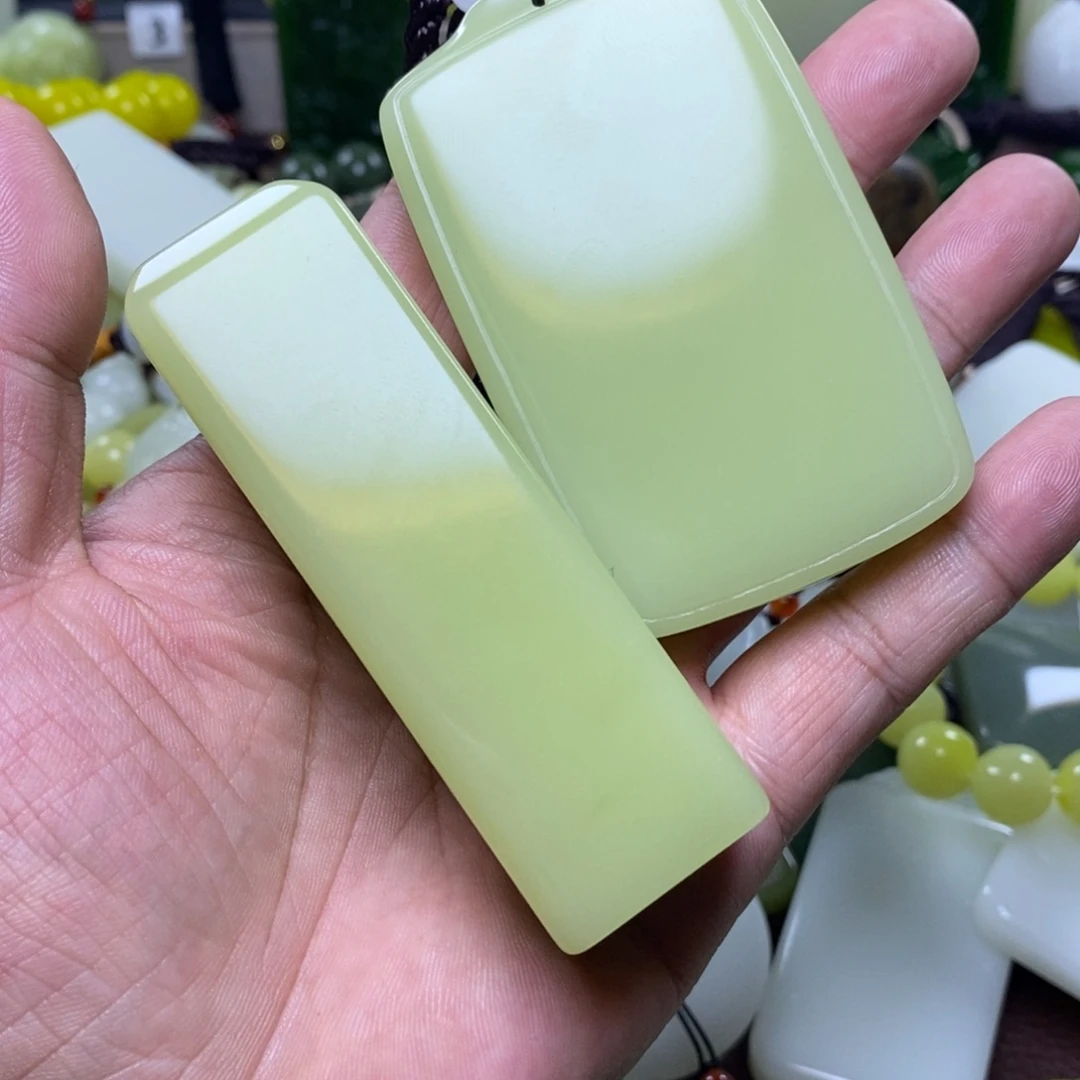 欢新疆山料一物一拍