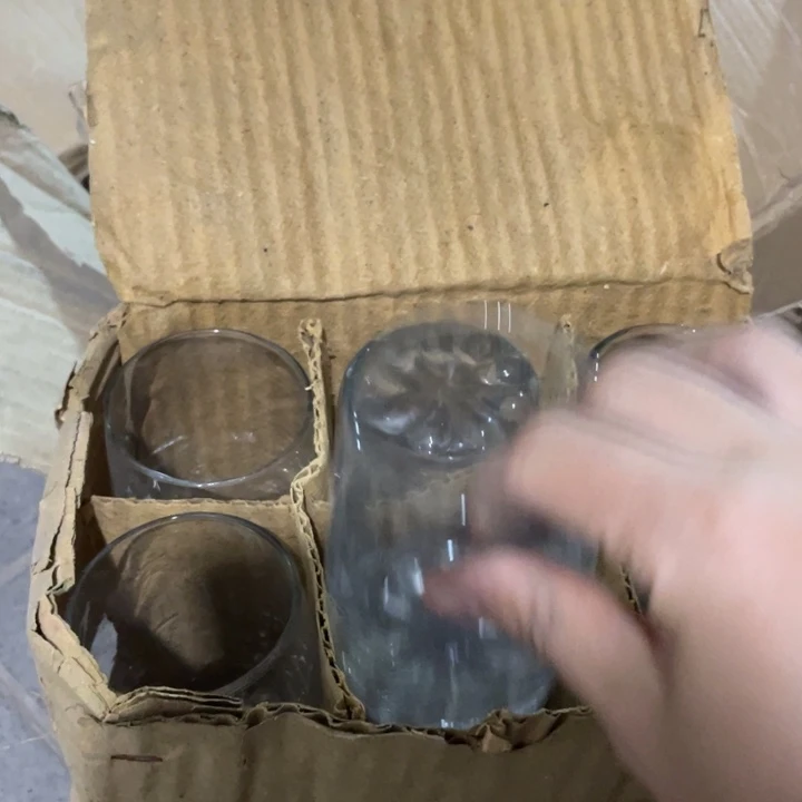 摆件盘子碗都有好便宜实在