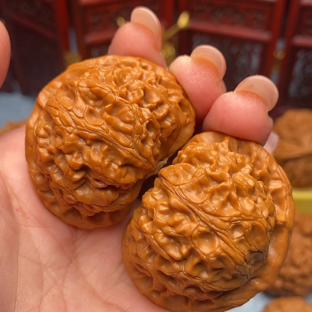 文玩核桃把件44.9全品绝配桃心宫灯