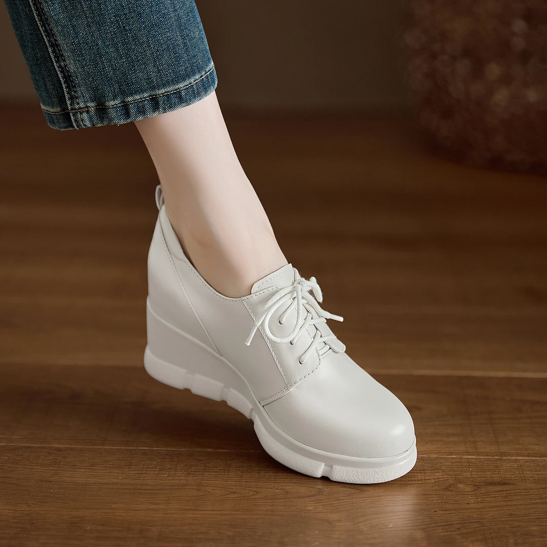 小个子增高9cm~高跟厚底鞋子女秋冬松糕底防水台内增高单鞋女真皮