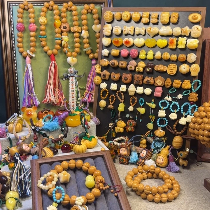 愿***亮猴头核桃吊坠屁桃手串