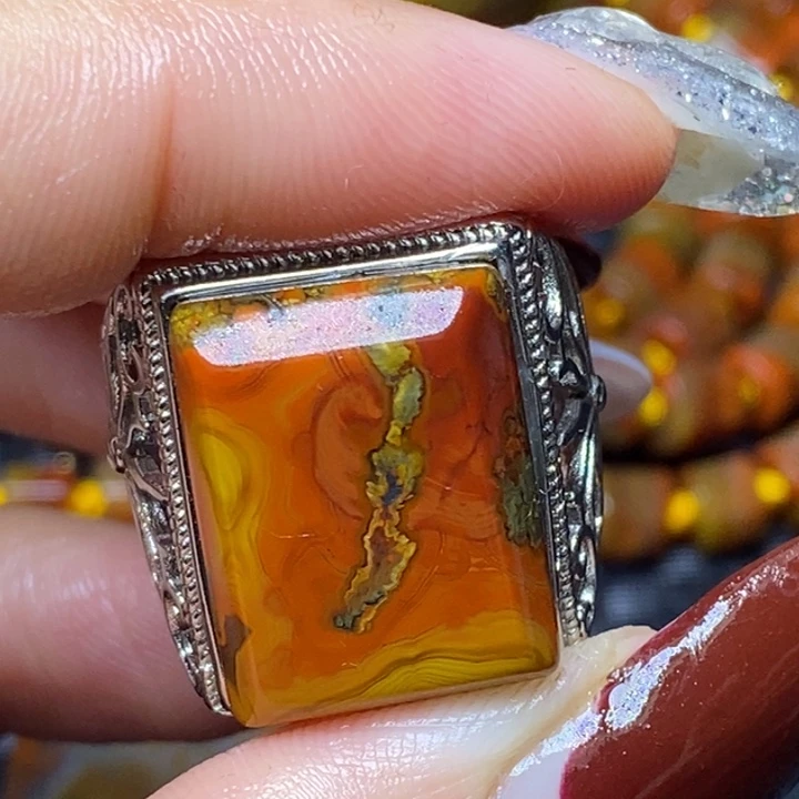 玛瑙/玉髓颈饰未镶嵌