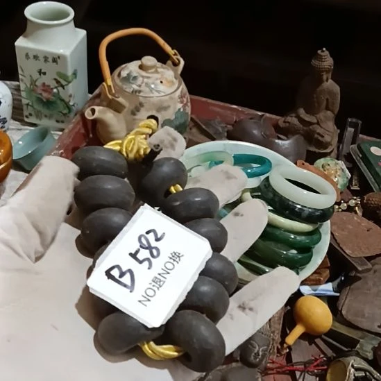 且***吟瓷片B582号工艺品