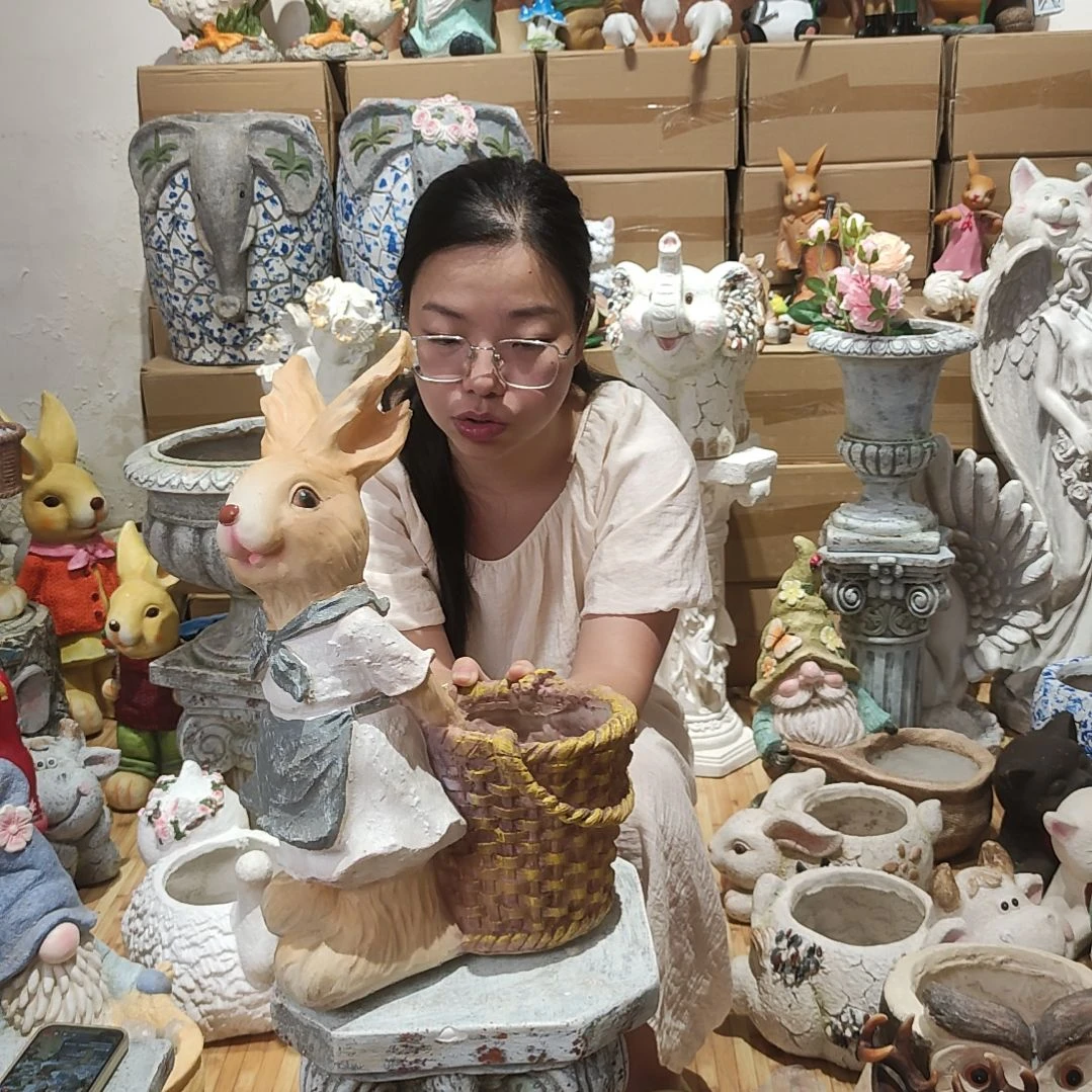 合成树脂树脂拖筐兔花盆一个