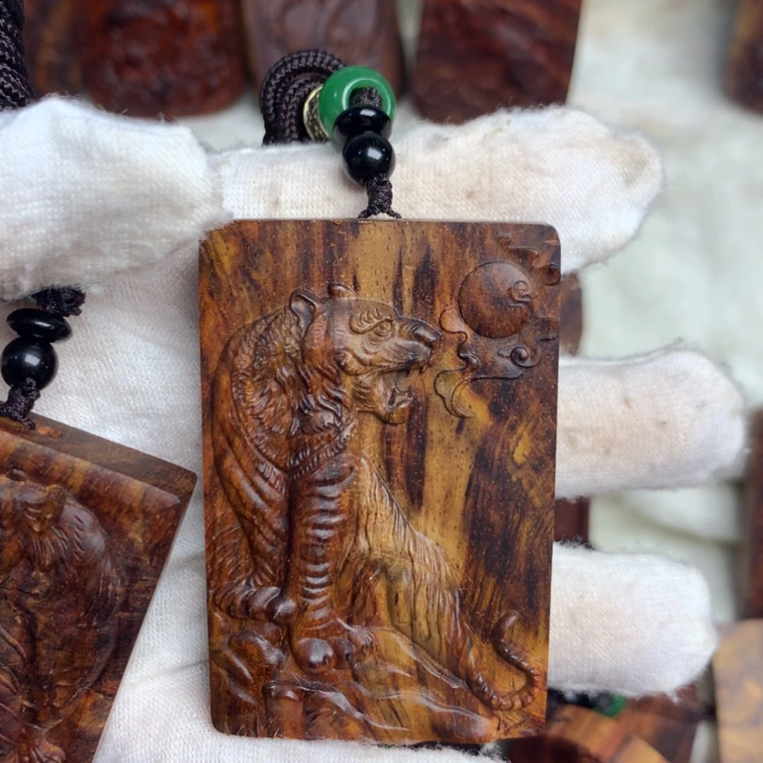 【闪购商品】手串/手链黄花梨/降香黄檀潇****7