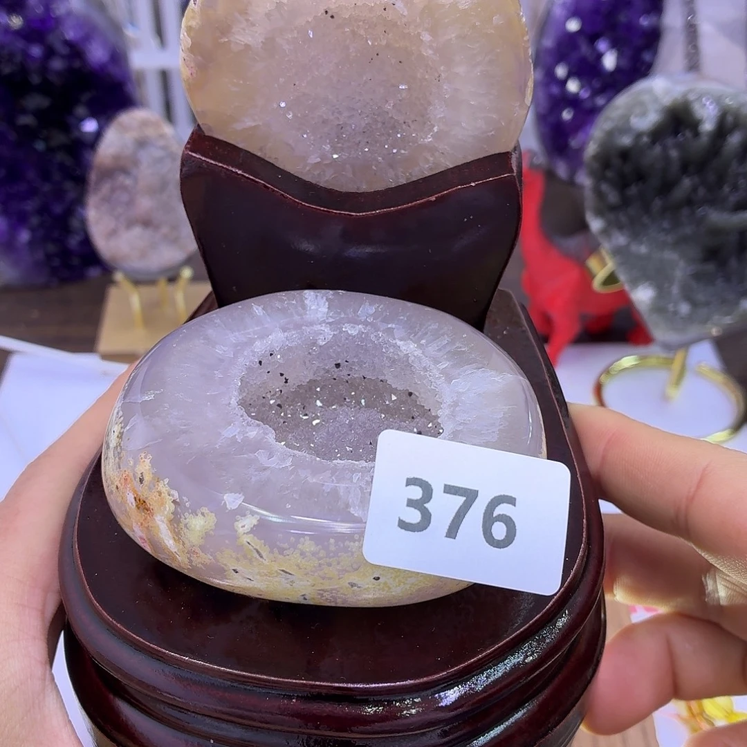 紫晶未镶嵌大型摆件（非配饰）