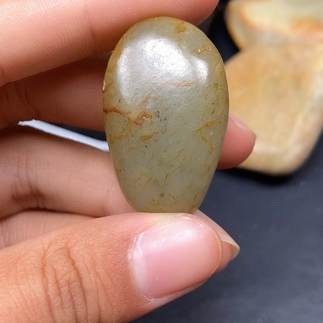 和田玉（糖玉）未镶嵌挂件