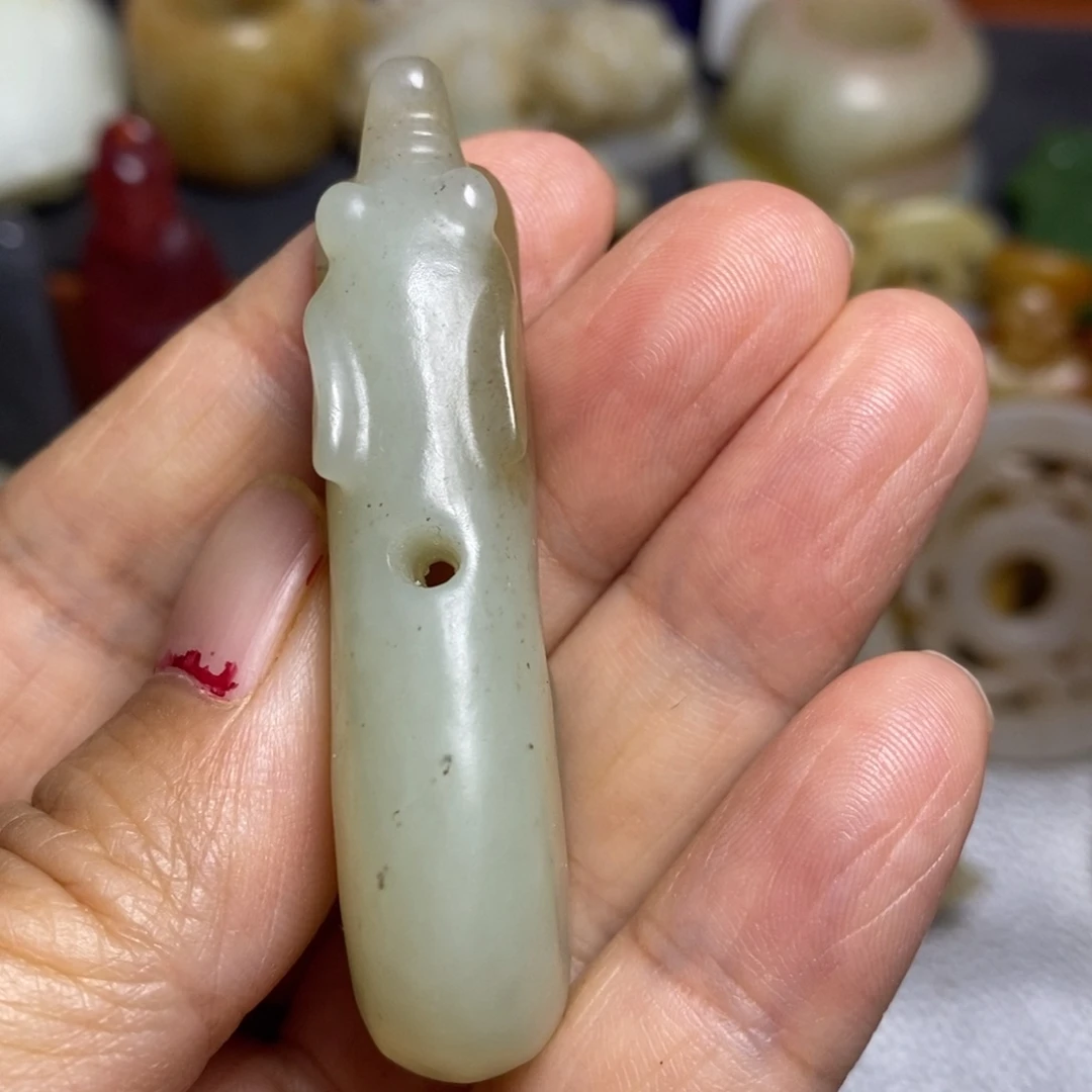 和田玉（糖玉）未镶嵌颈饰