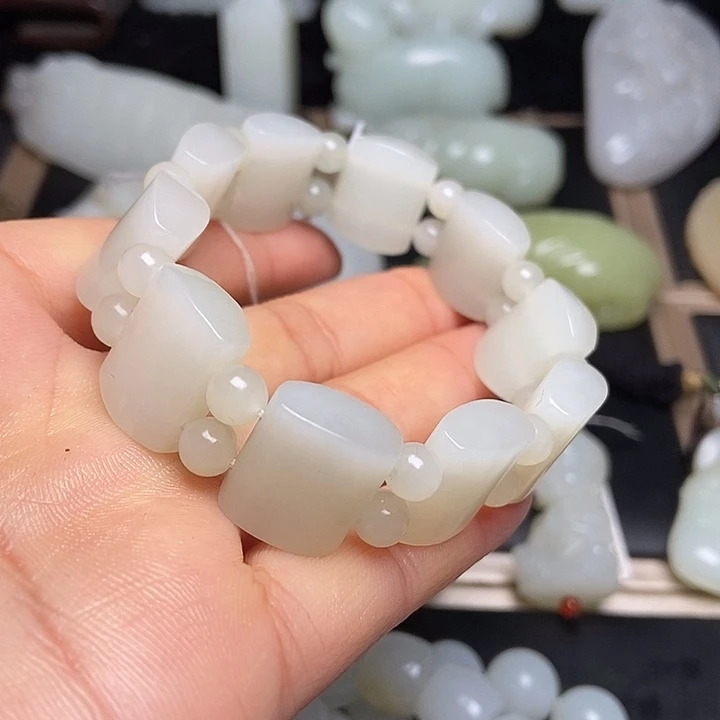 吊坠(不含链)未镶嵌和田玉