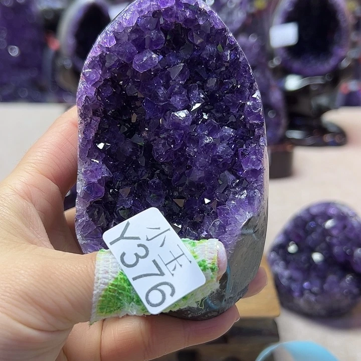 大型摆件（非配饰）未镶嵌水晶摆件