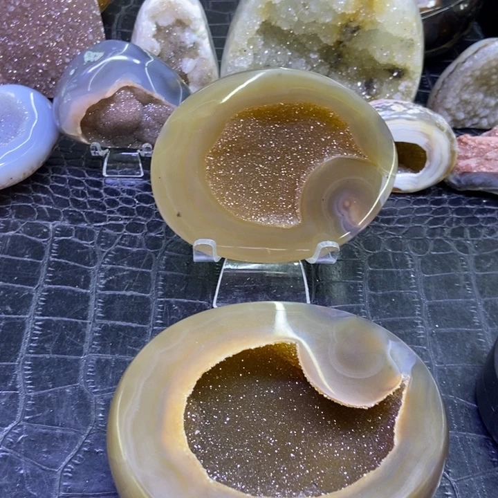 水晶未镶嵌珠宝半成品聚宝盆