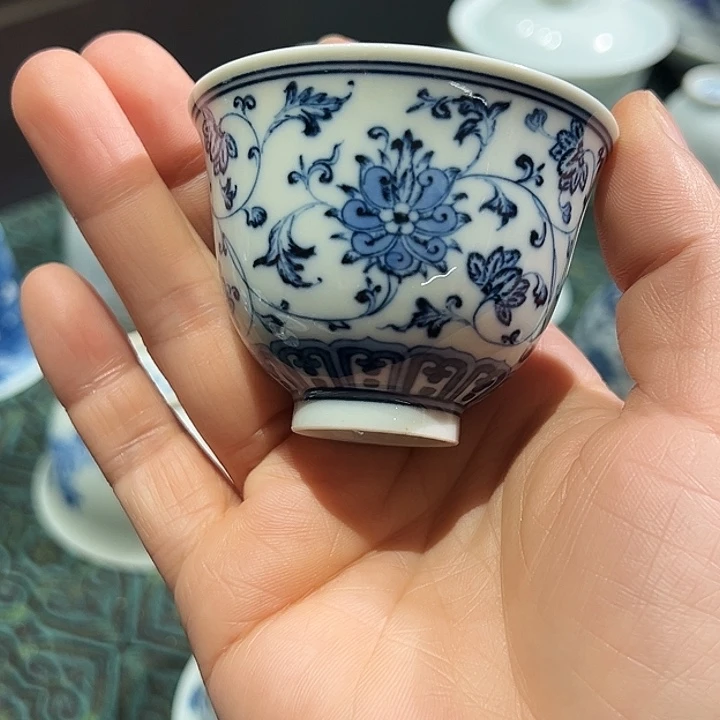 村****啦钟家窑孤品缠枝宝相杯