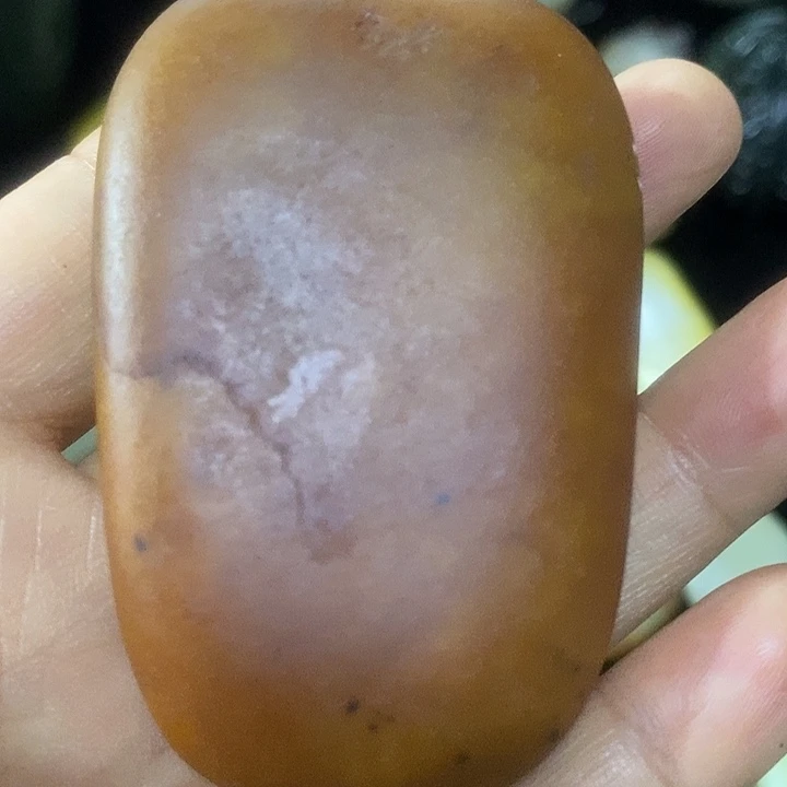 未镶嵌和田玉（糖玉）挂件
