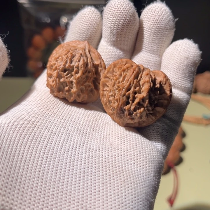 文玩核桃手串…………3