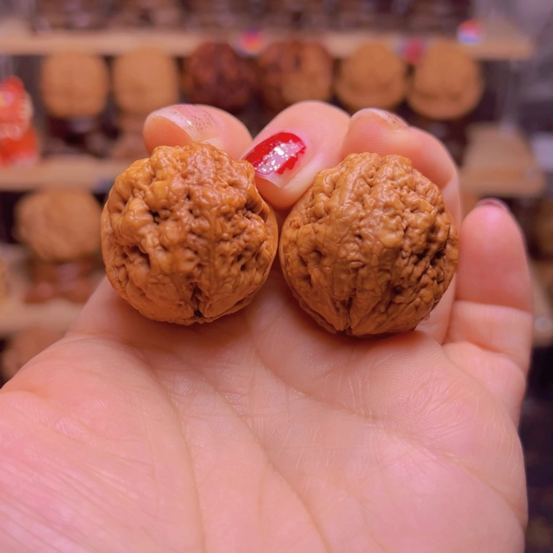 文玩核桃吊坠47w血舍利34尺