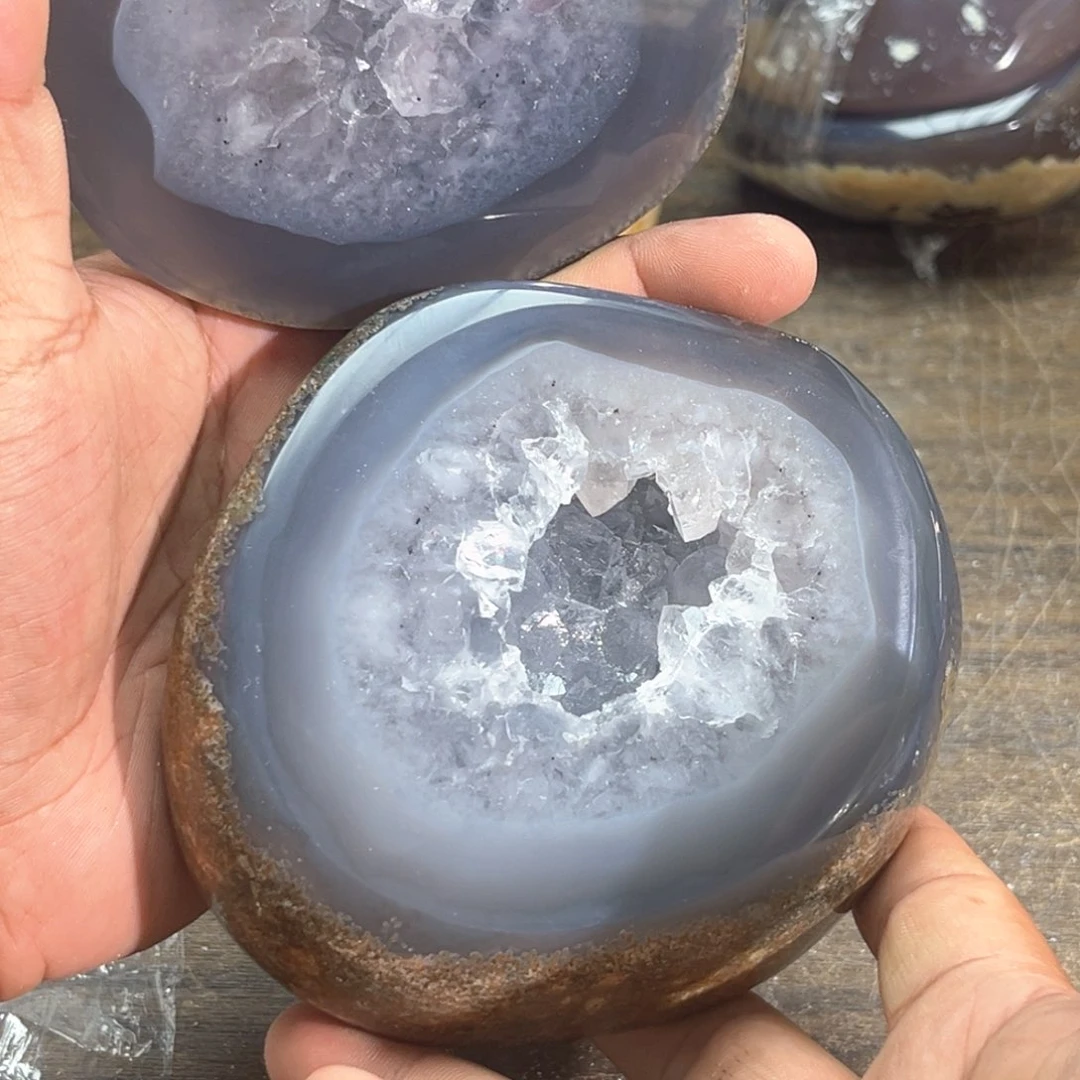 未镶嵌水晶大型摆件（非配饰）