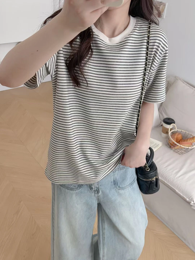 [ 云朵 ]早秋小众宽松简约短袖条纹圆领黑白条纹短款T恤百搭