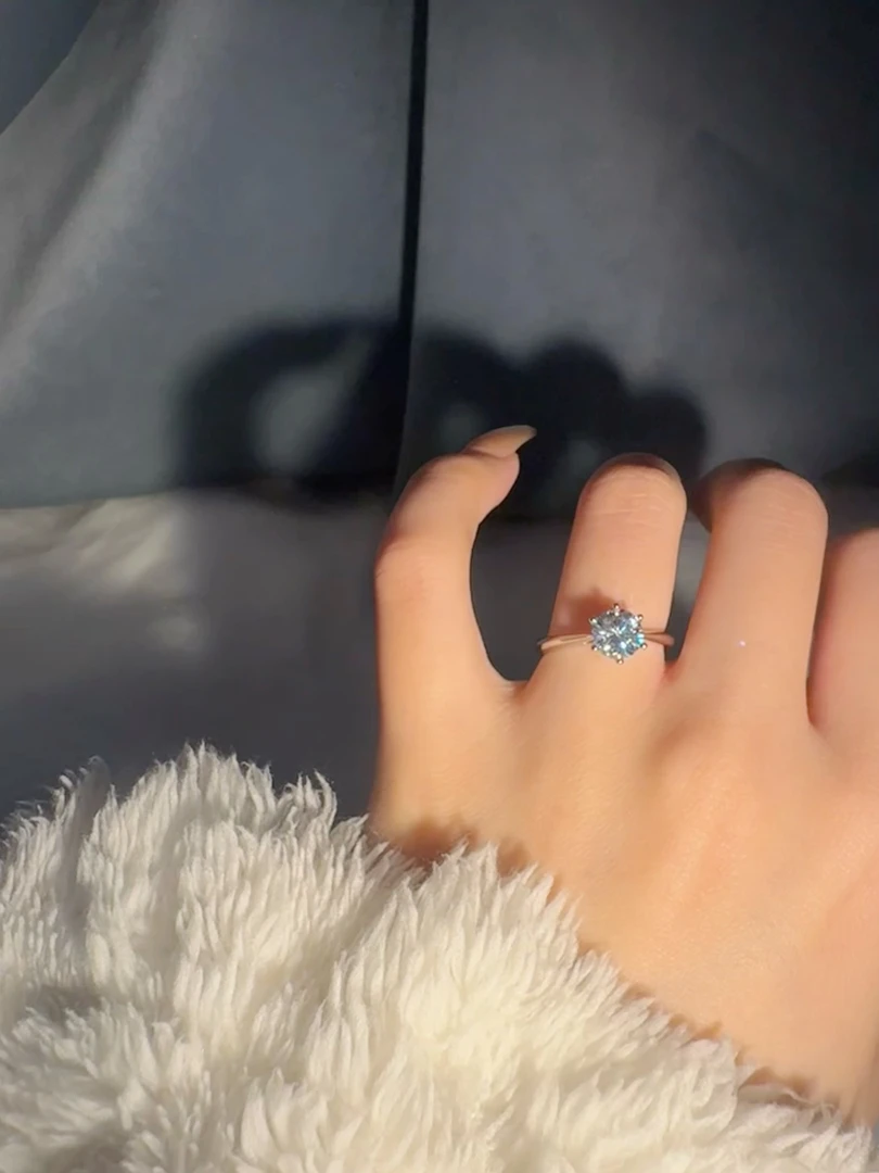 非金属莫桑石戒指 925银莫桑钻戒指【周家皇冠】/合成碳硅石