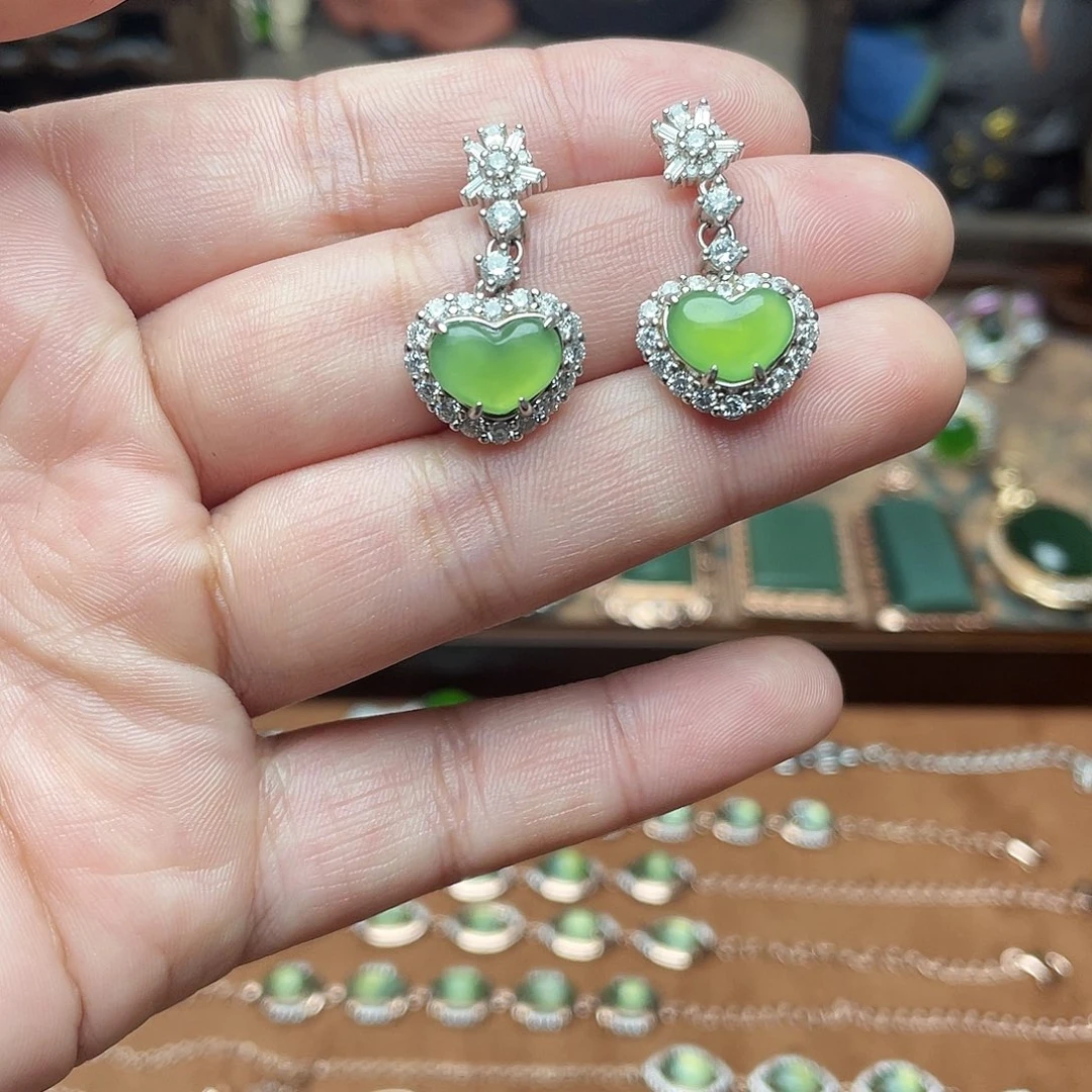 和田玉（碧玉）银S925镶嵌颈饰耳坠