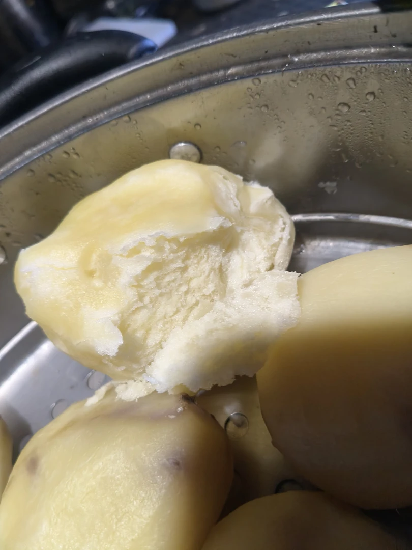 高山开花洋芋，实在好吃