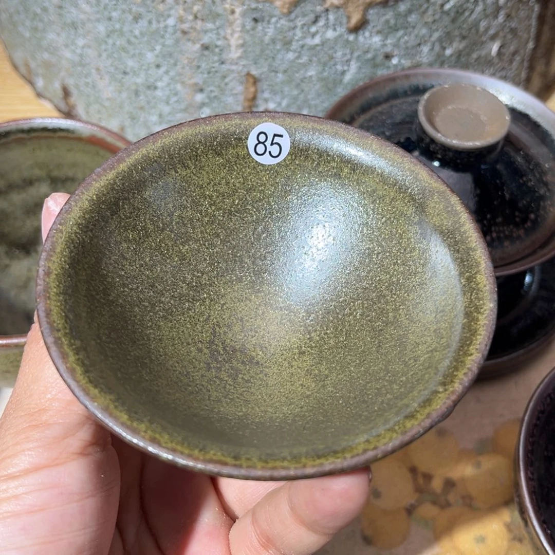 茶盏义兴龙窑坚持真柴烧