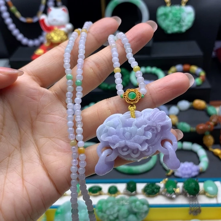 颈饰未镶嵌翡翠翡翠锁牌