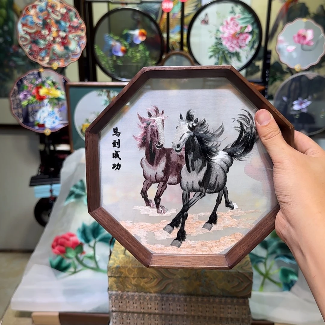 刺绣刺绣工艺精湛