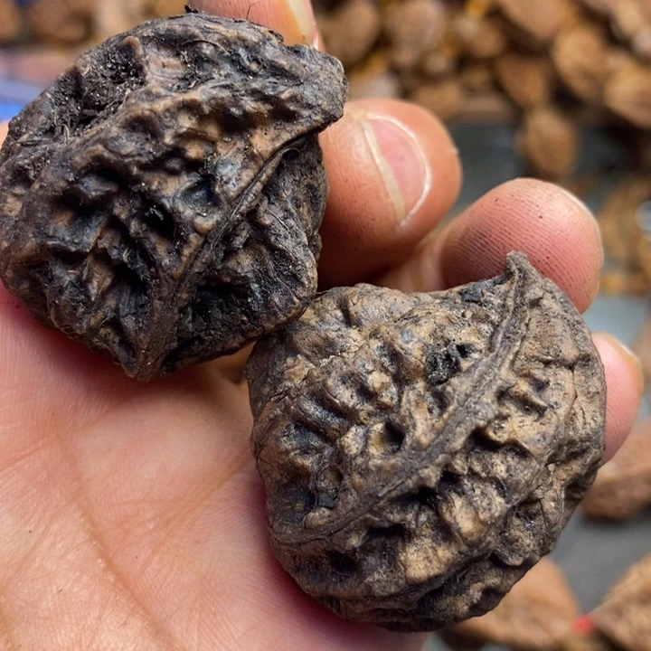 桃核吊坠拿姐工艺100